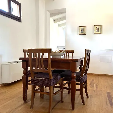 Apartment L'araucaria Il Ginepro *