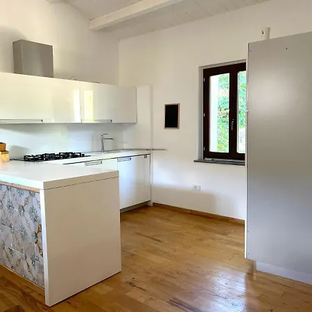 L'araucaria Il Ginepro Apartment *